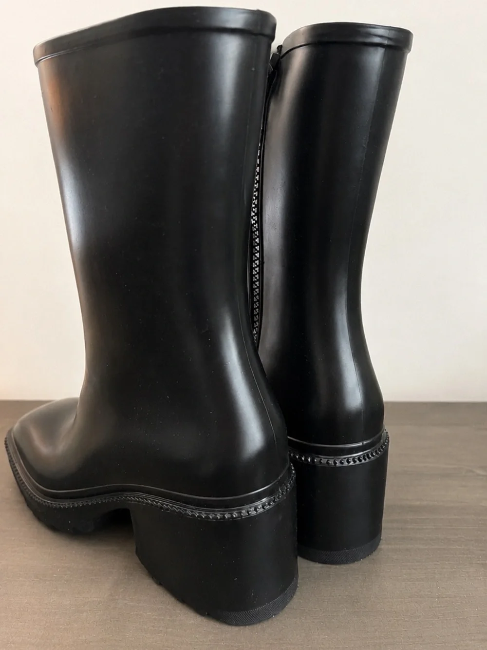 INC Everett Black Lug Sole Square Toe Rain Boots NWOB Size 8 NWOT Box